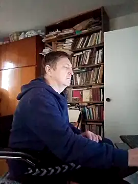 Pokaz2020 online show from 04/18/26, 08:18