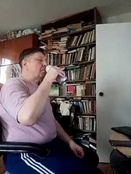 Pokaz2020 online show from 05/13/26, 03:09