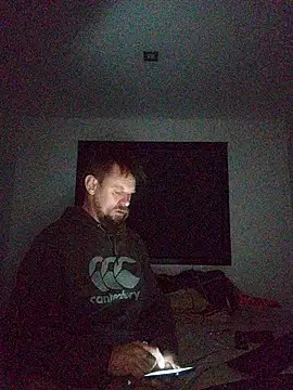 Snapshot of Skody31 chatting on 10/20/25, 04:07 Skody31 online show from 10/20/25, 04:07