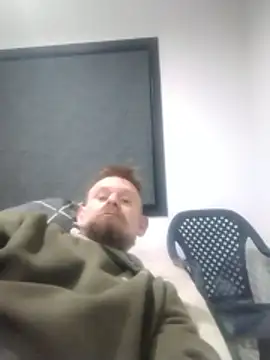 Snapshot of Skody31 chatting on 10/25/25, 08:11 Skody31 online show from 10/25/25, 08:11