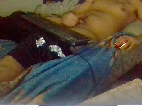 Snapshot of ranchoblack chatting on 02/14/26, 11:29 ranchoblack online show from 02/14/26, 11:29