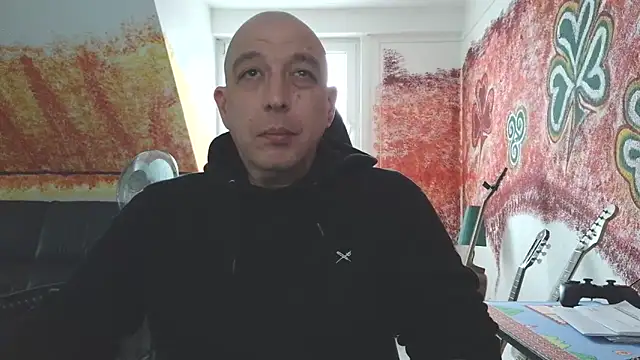 Snapshot of sextoy911 chatting on 04/03/26, 05:11 sextoy911 online show from 04/03/26, 05:11