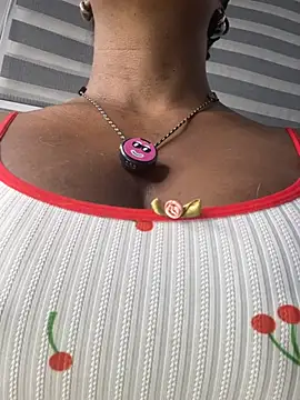 Sofi Smiley online show from 02/19/26, 04:30