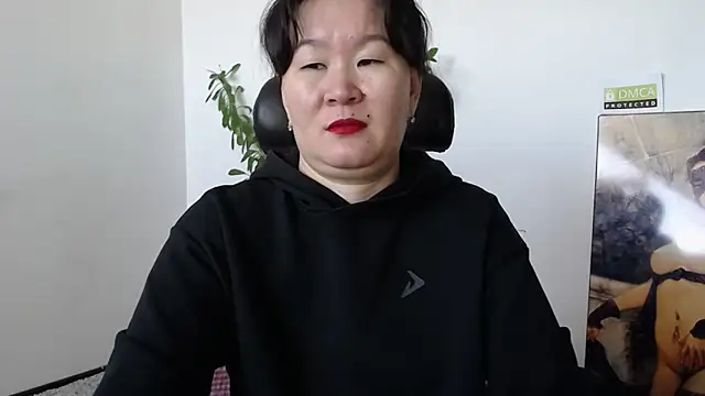 Akira xx online show from 10/18/25, 02:14