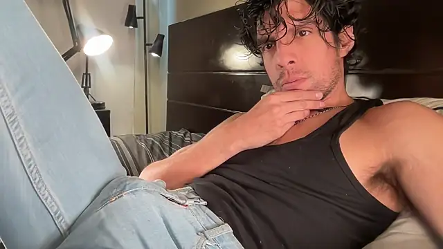 Snapshot of beranco19 chatting on 02/16/26, 08:49 beranco19 online show from 02/16/26, 08:49