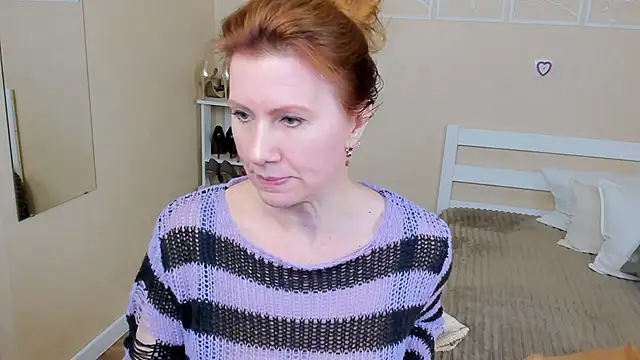 FoxySophia online show from 03/02/25, 11:09