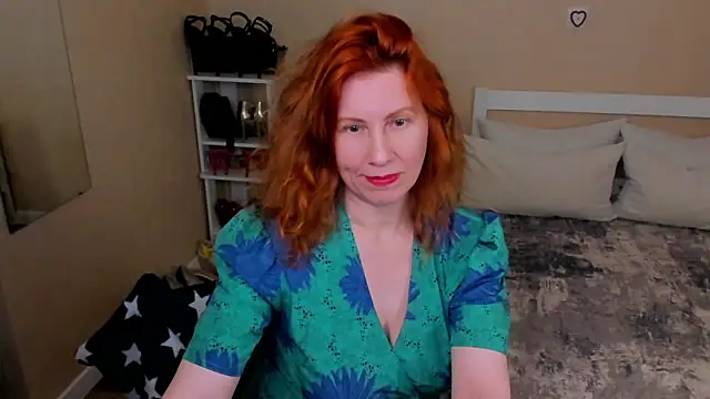 FoxySophia online show from 06/12/26, 06:07