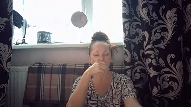 LindaStarS online show from 01/10/26, 05:53