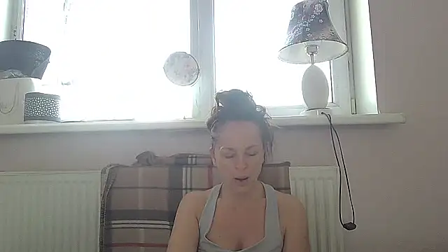 LindaStarS online show from 03/15/26, 06:30