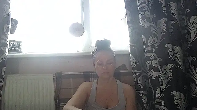 LindaStarS online show from 03/16/26, 05:44