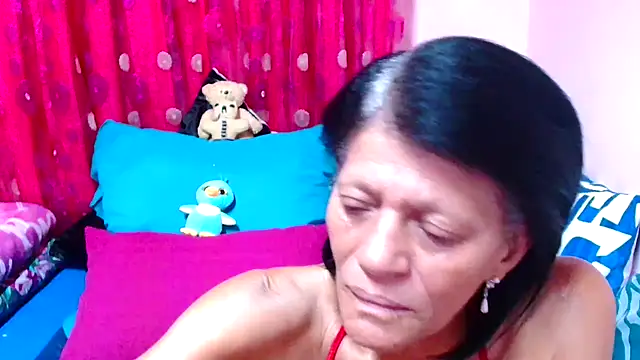 SLUTTYROXY online show from 10/15/25, 06:41