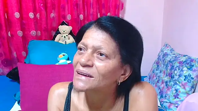 SLUTTYROXY online show from 02/16/26, 07:59