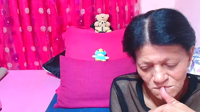 SLUTTYROXY online show from 02/20/26, 08:09