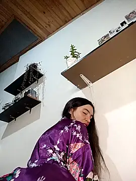 loveuu-bae online show from 02/03/25, 11:58