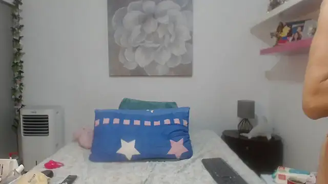 CindyCrawford online show from 02/25/26, 03:16