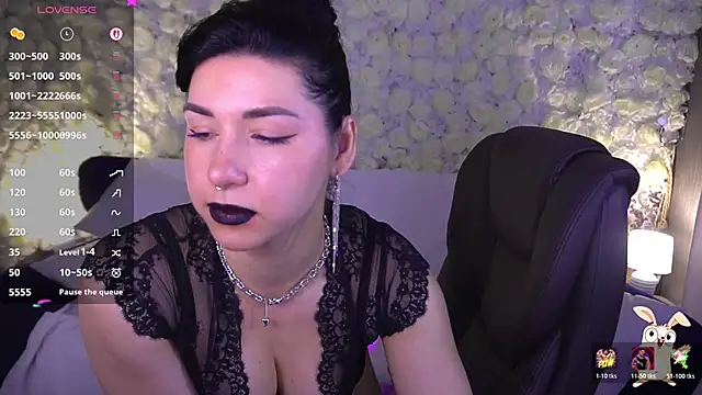 Snapshot of EmilyCandyy chatting on 06/19/26, 06:07 EmilyCandyy online show from 06/19/26, 06:07