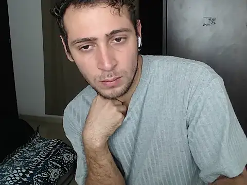 stevensanchez99 online show from 04/29/26, 05:30