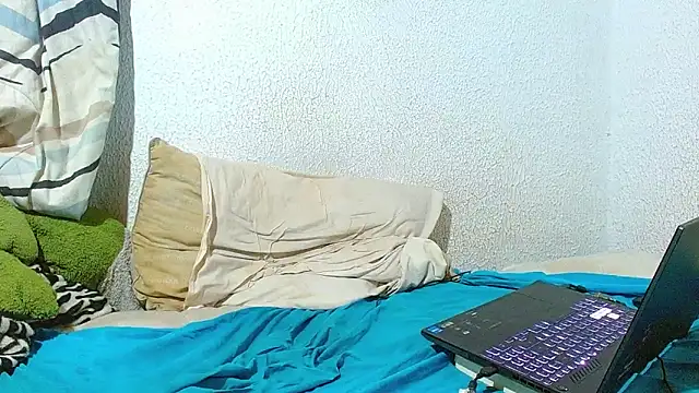 biglatin80 online show from 01/29/25, 06:01