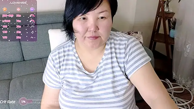 Snapshot of pussygold88 chatting on 12/04/24, 06:22 pussygold88 online show from 12/04/24, 06:22