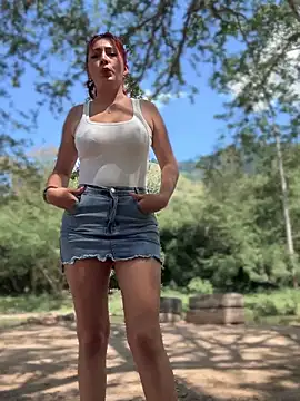 LINDA PATTY94 online show from 01/22/25, 05:28