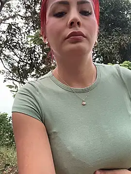 LINDA PATTY94 online show from 03/04/25, 03:04