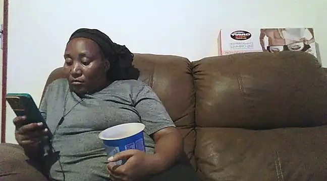 ebonytitts4u online show from 02/18/25, 05:21