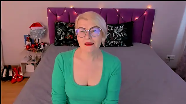 sabrinamacmarren online show from 01/11/26, 09:03