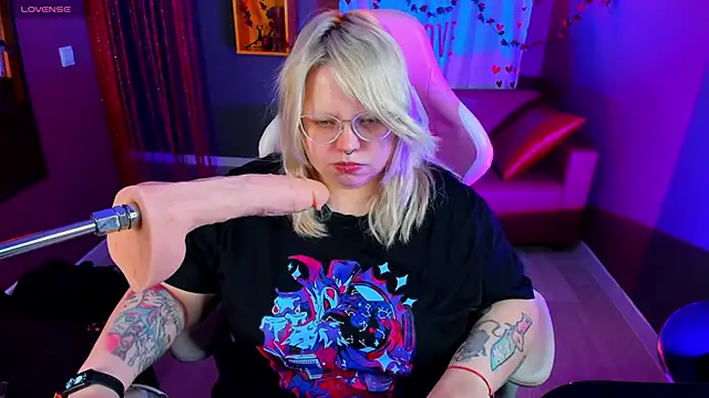 Yoki Shizuko online show from 02/27/26, 06:35