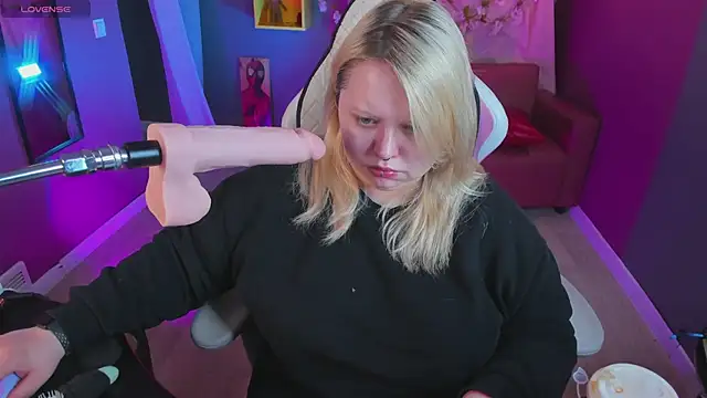 Yoki Shizuko online show from 04/17/26, 06:49