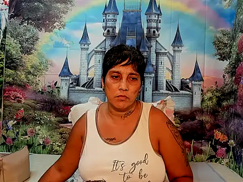 Snapshot of indianroxy chatting on 02/17/25, 04:15 indianroxy online show from 02/17/25, 04:15