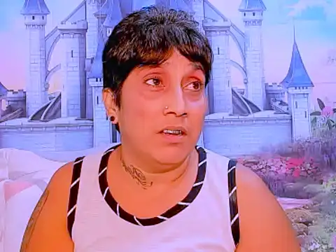 Snapshot of indianroxy chatting on 03/11/25, 04:40 indianroxy online show from 03/11/25, 04:40