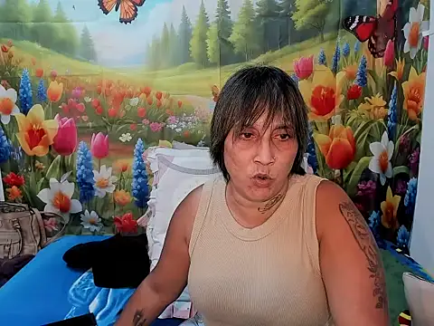 Snapshot of indianroxy chatting on 10/10/25, 04:17 indianroxy online show from 10/10/25, 04:17