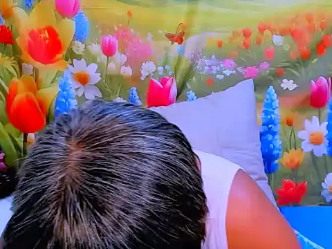 Snapshot of indianroxy chatting on 01/15/26, 10:35 indianroxy online show from 01/15/26, 10:35