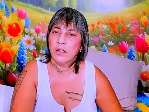 Snapshot of indianroxy chatting on 02/04/26, 06:30 indianroxy online show from 02/04/26, 06:30