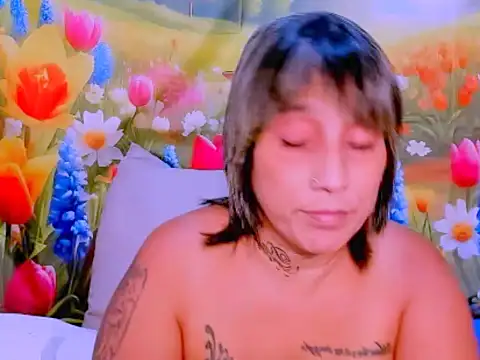 Snapshot of indianroxy chatting on 02/19/26, 07:26 indianroxy online show from 02/19/26, 07:26