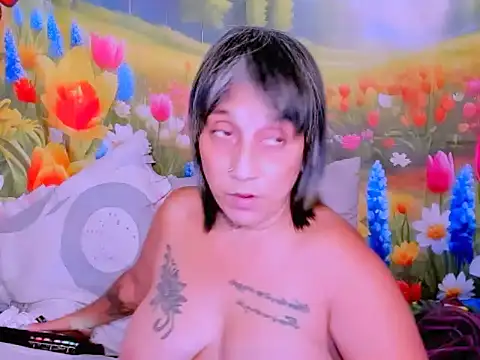 Snapshot of indianroxy chatting on 02/28/26, 07:15 indianroxy online show from 02/28/26, 07:15