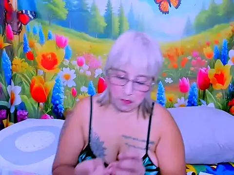indianroxy online show from 06/28/26, 12:33