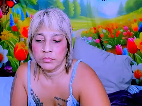 indianroxy online show from 07/11/26, 07:22