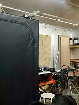 Snapshot of IronedTitan chatting on 12/02/24, 07:05 IronedTitan online show from 12/02/24, 07:05