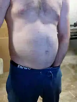 Snapshot of IronedTitan chatting on 12/21/24, 03:25 IronedTitan online show from 12/21/24, 03:25