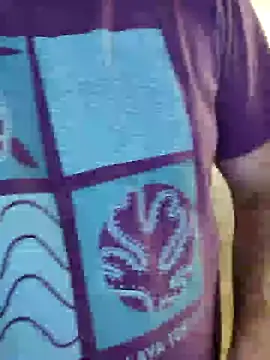 Snapshot of IronedTitan chatting on 12/23/24, 12:46 IronedTitan online show from 12/23/24, 12:46