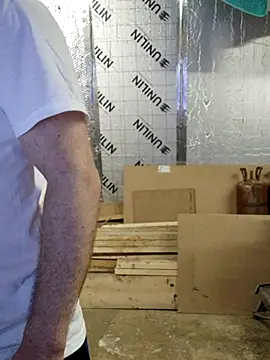 Snapshot of IronedTitan chatting on 03/09/25, 01:46 IronedTitan online show from 03/09/25, 01:46