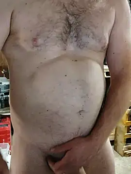 Snapshot of IronedTitan chatting on 11/04/25, 01:59 IronedTitan online show from 11/04/25, 01:59