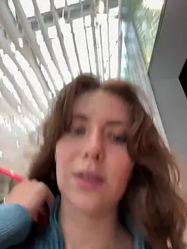 MariiD online show from 02/27/25, 10:04