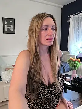 missjenn x online show from 03/11/26, 06:19