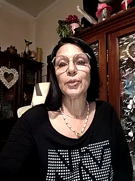 Snapshot of Melmamalhuda@xh chatting on 04/29/26, 10:38 Melmamalhudaxh online show from 04/29/26, 10:38