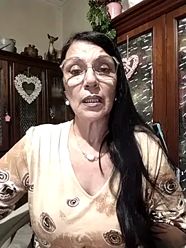 Snapshot of Melmamalhuda@xh chatting on 05/09/26, 10:15 Melmamalhudaxh online show from 05/09/26, 10:15