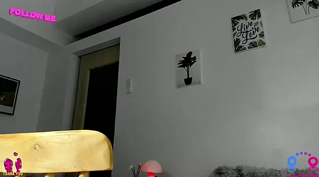 hottycrishina online show from 03/02/25, 11:18