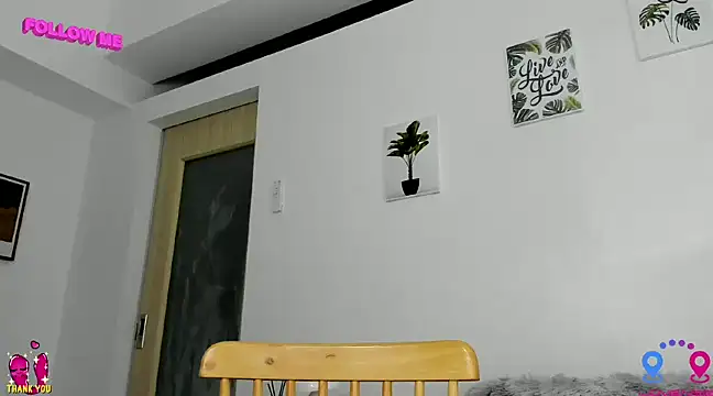 hottycrishina online show from 03/21/25, 09:12