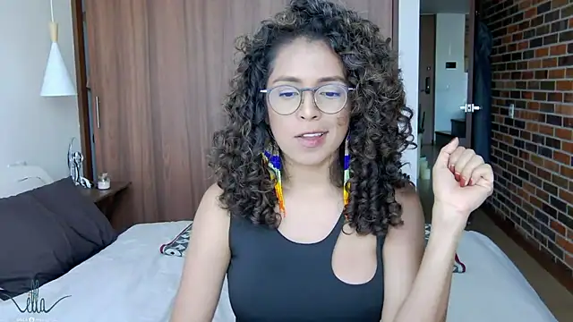 illaroom online show from 12/03/24, 09:45